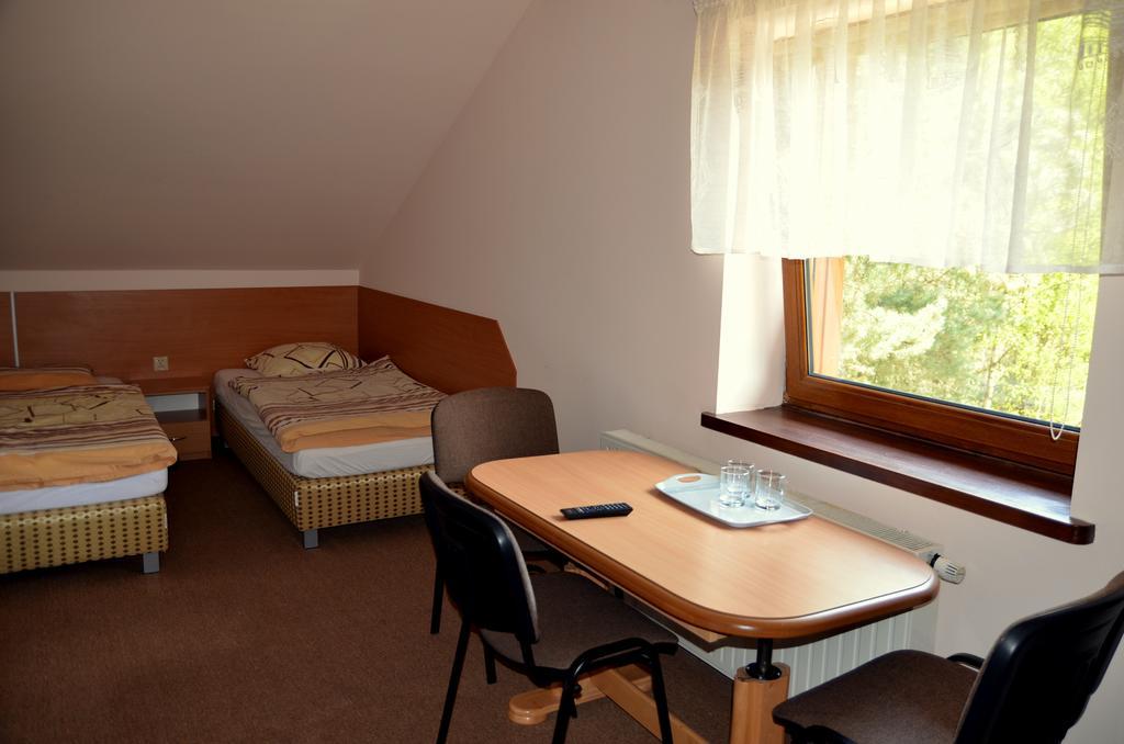 Bed and Breakfast Lesny Zakatek à Smardzewice Extérieur photo