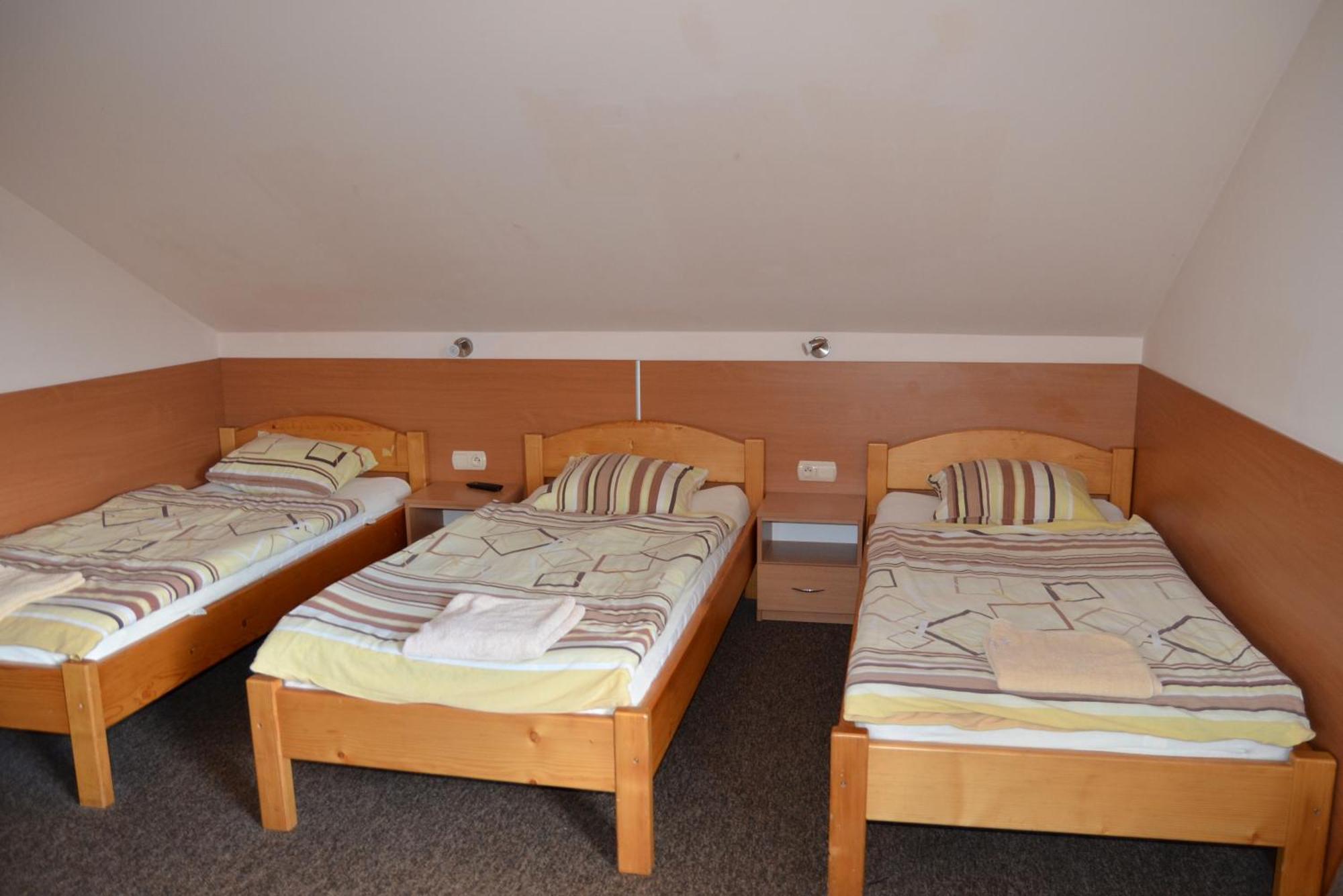 Bed and Breakfast Lesny Zakatek à Smardzewice Extérieur photo
